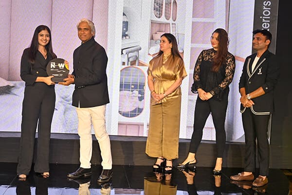 Nisha Makvana, Rajesh Pratap Singh, Angelique Dhama, Varuni Mohan and Apoorv Agarwal