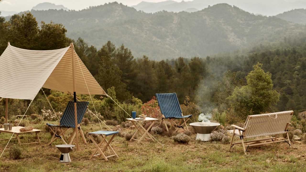 Inspired by everyday moments in the open air, HAY and Jasper Morrison’s Outdoor Market offers everything one needs, from canopies to tableware